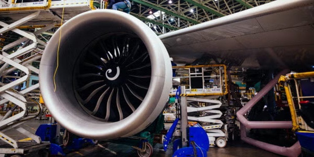 Jet engine turbine components that rely on heat-resistant coatings
